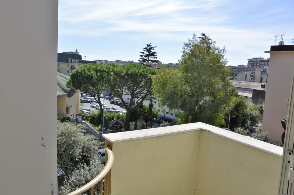 Coolor Holiday And Business Rentals Salerno Buitenkant foto